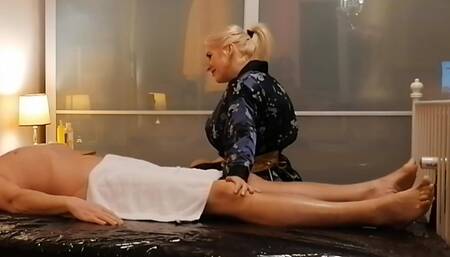 oiled gesa and lingam massage vith happy finish