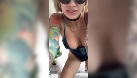 I had so much fun by fucking my tight asshole with my fingers and pleasuring my clit until I reached an intense orgasm ????????  Care to join me for round two?