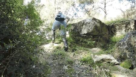 Stuck leg AVI (1920x1080) FHD