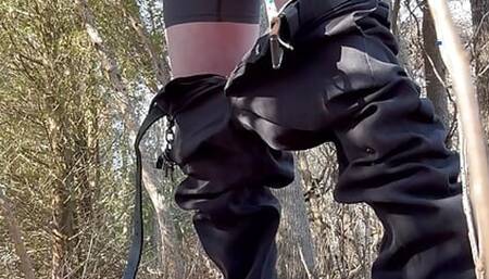 Watch me cum in the woods