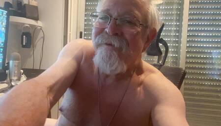 Chatting and Wanking With a Few Days Load