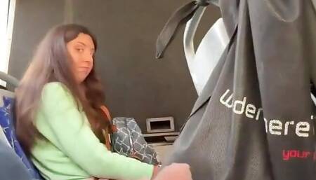 Showed My Dick to a Girl on a Bus Full of People and She Sucked Me