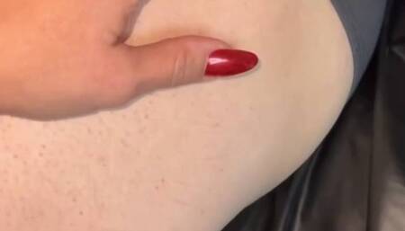 Godrai dal ridere per tanto solletico - You will enjoy laughing from so much tickling