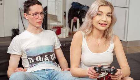 Sis.porn featuring Anna Krowe's hardcore trailer