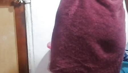 a delicious dance for my stepbrother so he can see my big ass bounce