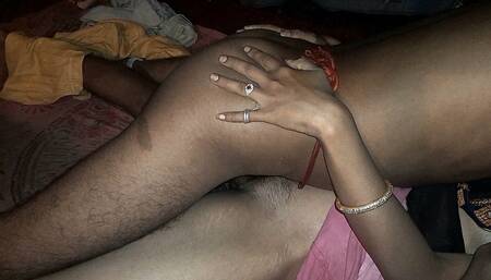 Indian Village Girlfriend, Mms, Real Homemade Video - Hindi Audio