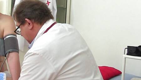 Mature Gyno- pervert gyno doctor operates a cam in his surgery to record patient