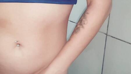 Redhead stepsister squirting PUSSY Brazil favela bathroom