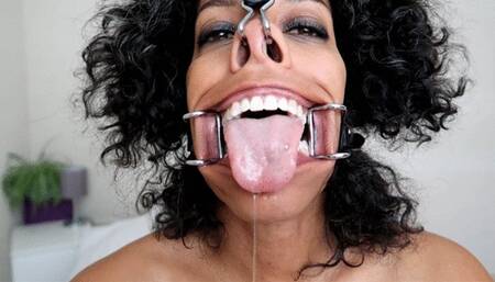 Hooked up slut face for your cum