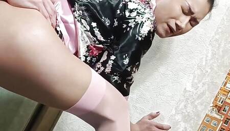 A Cute Neighbor Girl, a Migrant From Asia, Invited to Visit Her Ass Hole