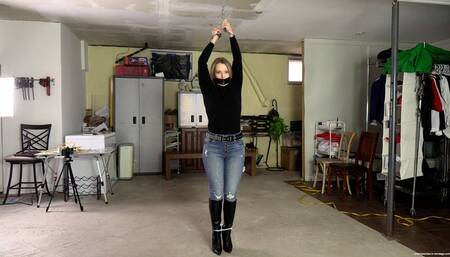 Unwanted Guest MP4 1080p) - Claire Irons