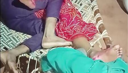 Indian housewife ko patak patak kar choda Hindi audio