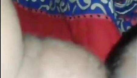 Indian wet pussy fingering
