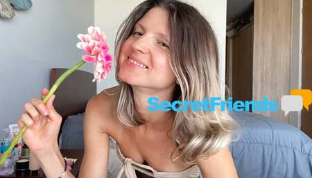 Gina Gerson's Basic Instinct is to Rip her Pantyhose and Masturbate