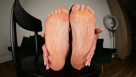 Natasha dirty soles tease pt 3 - MOV