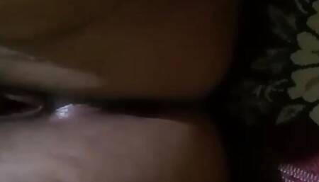 Desi aunty rubbing her beautiful pussy with cucumber