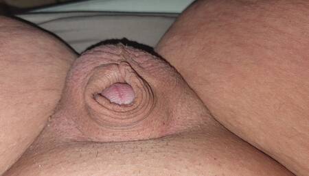 Chiara if she masturbates her clitus