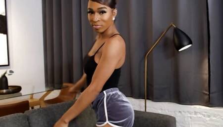 BLACK TGIRLS - Baad Girl Ari Wants To Play With You