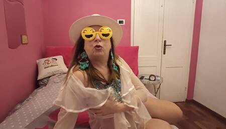 Veronica Rossi Official - More and more naughty and piggy