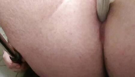 Solo anal large stick! Check out my profile! And pls read my bio!