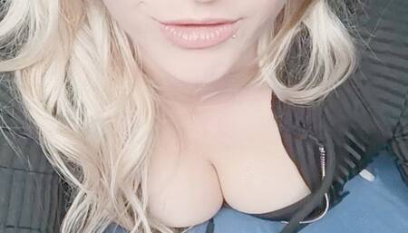 Close up open mouth inhales