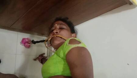 Desi Village Aunty Sex in Toilet