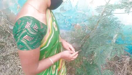 Your Soniya Girlfriend Got Fucked in Bushes