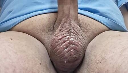 Big Cock Tom stroke the big Penis