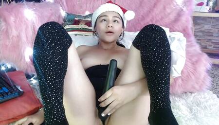 Look at the Toy That Santa Brought Me, Just What I Wanted to Have Fun Alonelook at the Toy That Sant