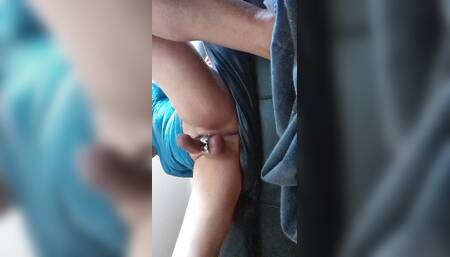 Wanking with ball weight