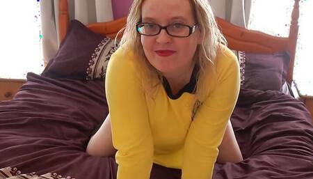 Star Trek cosplay Commander Haley Masturbating in Knee high Boots