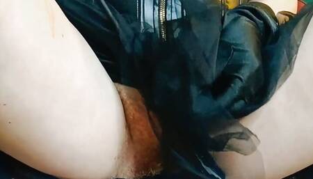 Do you want to know what's under Mistress's skirt? Fetish for hairy pussy and hairy armpits.