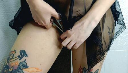 Dominatrix Nika shaves her body hair. Fetish for hairy armpits and hairy pussy. Do you want to buy this fetish hair?