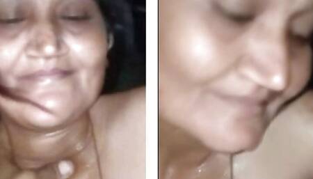 Desi Bhabhiji sex in the neighbor farm house