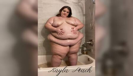 Kayla Peach studios
