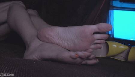 the tired feet of the mistress