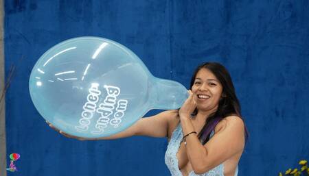 Michelle Debuts with Blow to Pop HD (1920x1080)