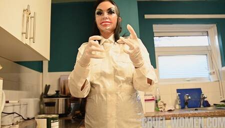 Man Catcher - her wet mask, his feeding time *MOV*