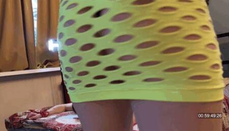 XX-14 How do you like my smelly socks? I haven't washed them for a month and they really stink, phew! [4K]