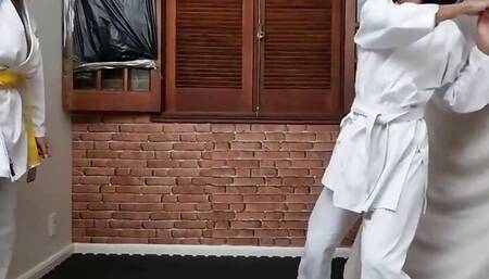 Karateka Carolsteves Smoke