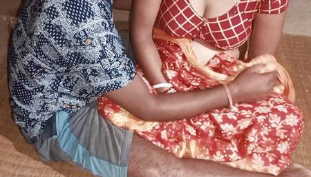 Hot Desi Indian Bhabhi Sex with Lover