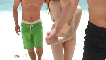 Mayuka Akimoto's unforgettable open-air fucky-fucky session culminating in a stunning Asian creampie surprise, gripped