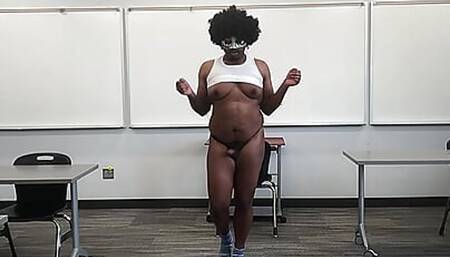 Chubby Black Cd Slut Twerking