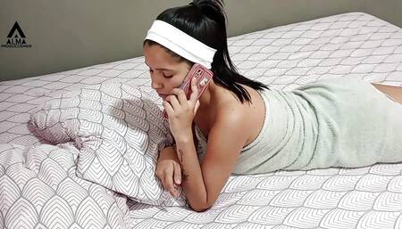 I Fuck My Stepsister While Talking to the Boyfriend