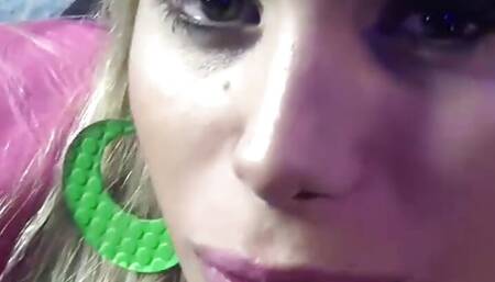 Beautiful blonde tranny blowjobs fat dick before cumshot