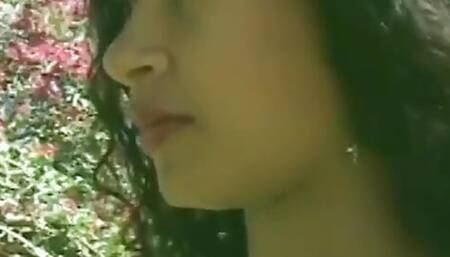 Sexy Brazilian Teen Gets Sex Outside