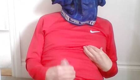 Messy wank in sports gear