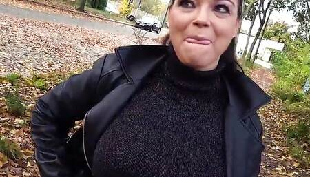 Public bigass and bigboobs MILF fucked outdoor by sex date