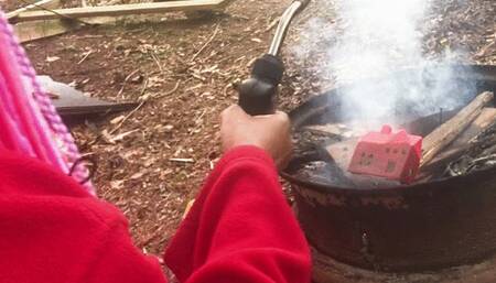 Giantess Throws Teenie House on the Grill 1080