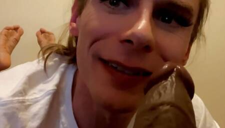 Horny Tranny Dick Sucker